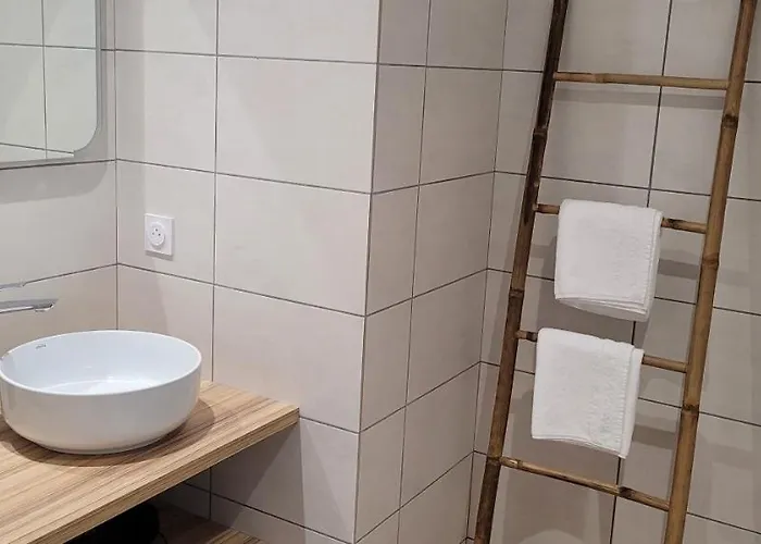 Ferme Peyroutet Bed & Breakfast 3*